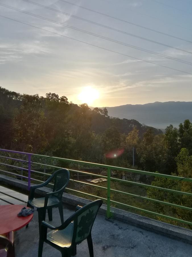 台東民宿 關山桃花心木民宿農場 Guanshan Buitenkant foto